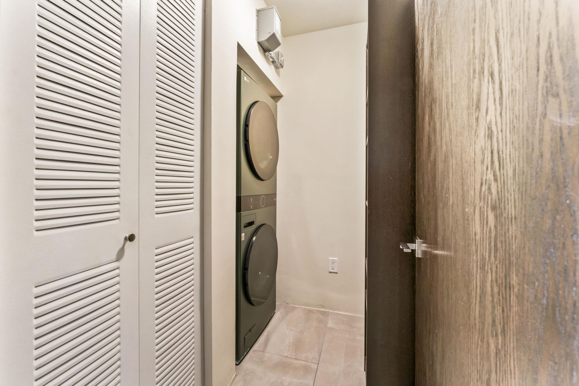 1617 N Flagler Drive, Unit 302, West Palm Beach, FL 33407 Photo