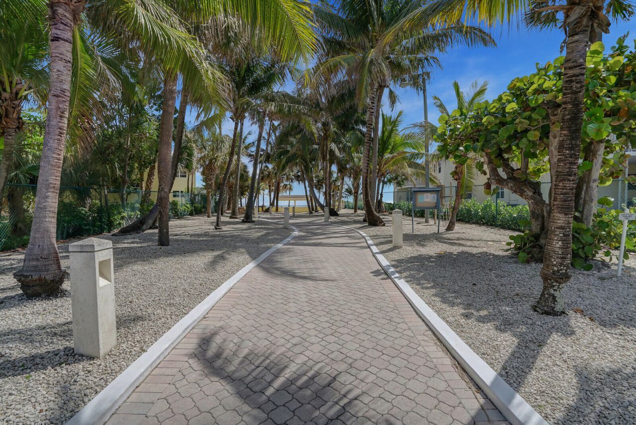 1391 S Ocean Boulevard, Unit 805, Pompano Beach, FL 33062 Photo