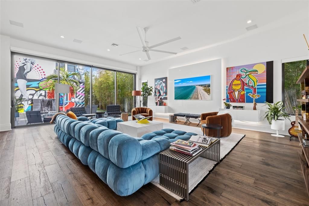 103 5th Avenue N, Saint Petersburg, FL 33701 Photo