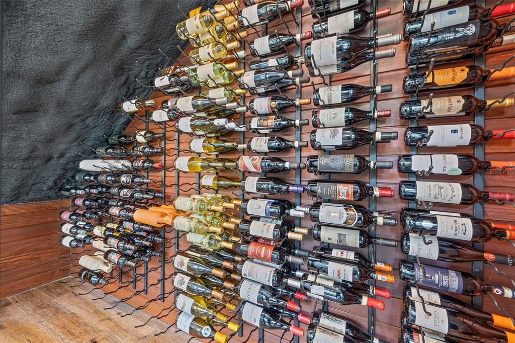 103 5th Avenue N, Saint Petersburg, FL 33701 Photo