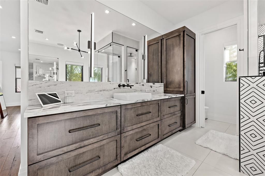 103 5th Avenue N, Saint Petersburg, FL 33701 Photo