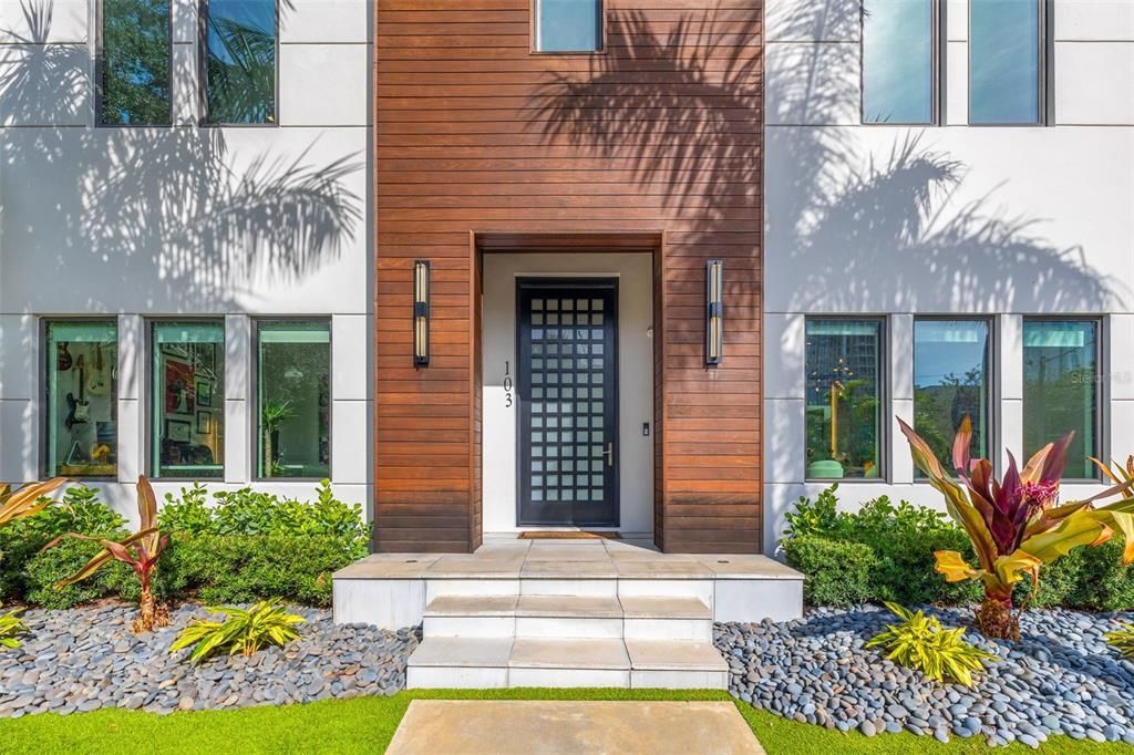 103 5th Avenue N, Saint Petersburg, FL 33701 Photo