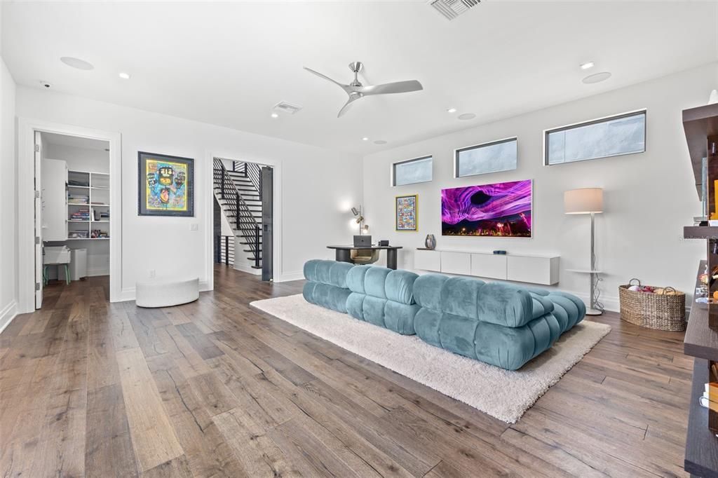 103 5th Avenue N, Saint Petersburg, FL 33701 Photo