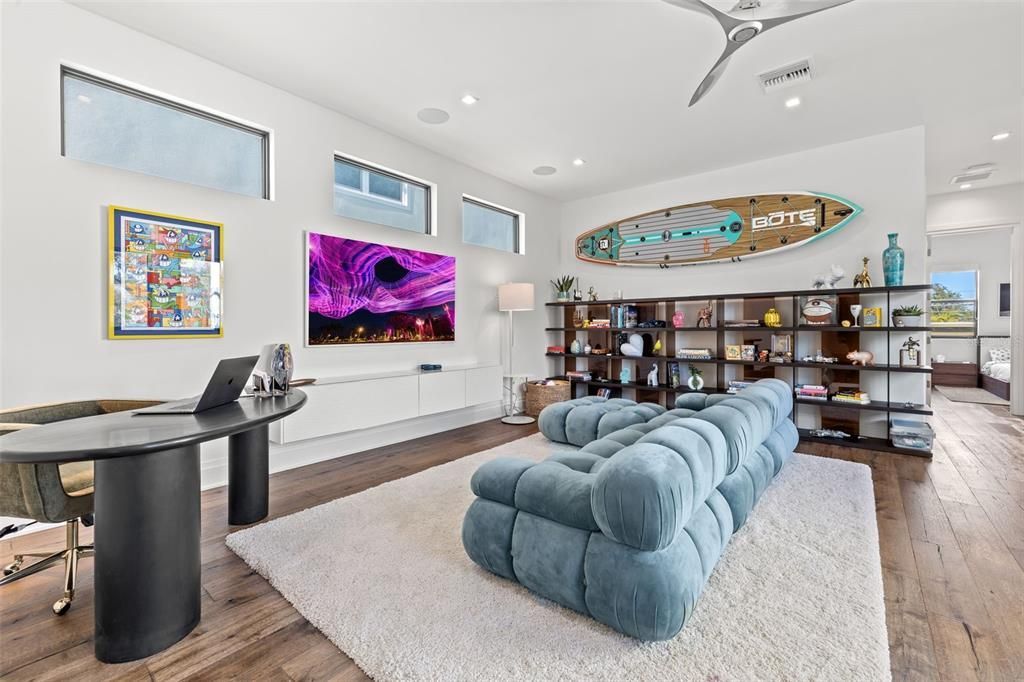 103 5th Avenue N, Saint Petersburg, FL 33701 Photo