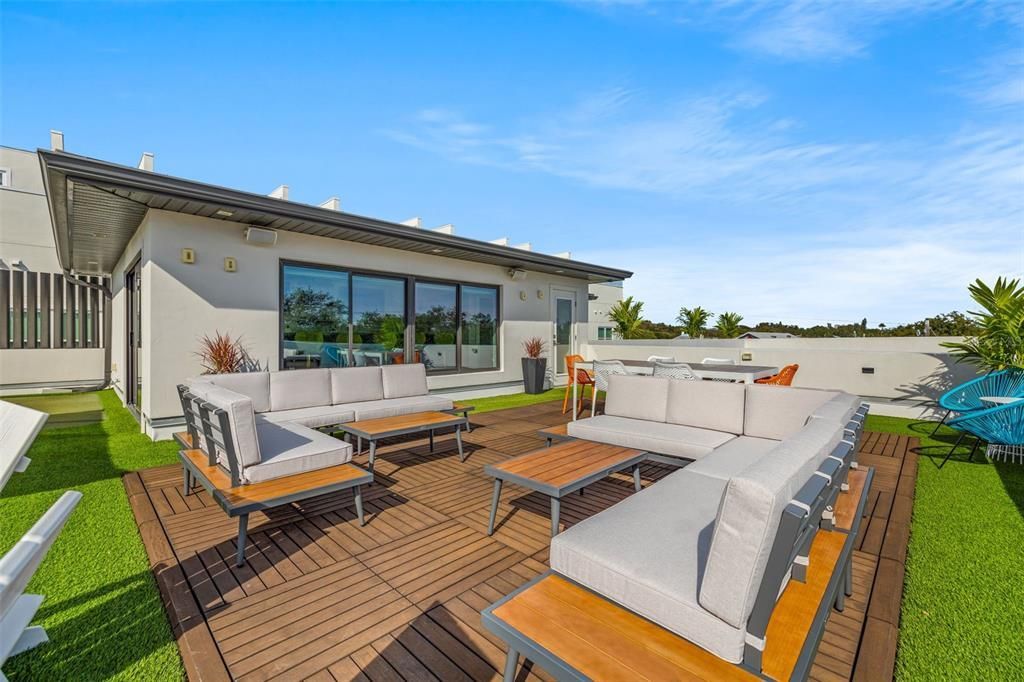 103 5th Avenue N, Saint Petersburg, FL 33701 Photo