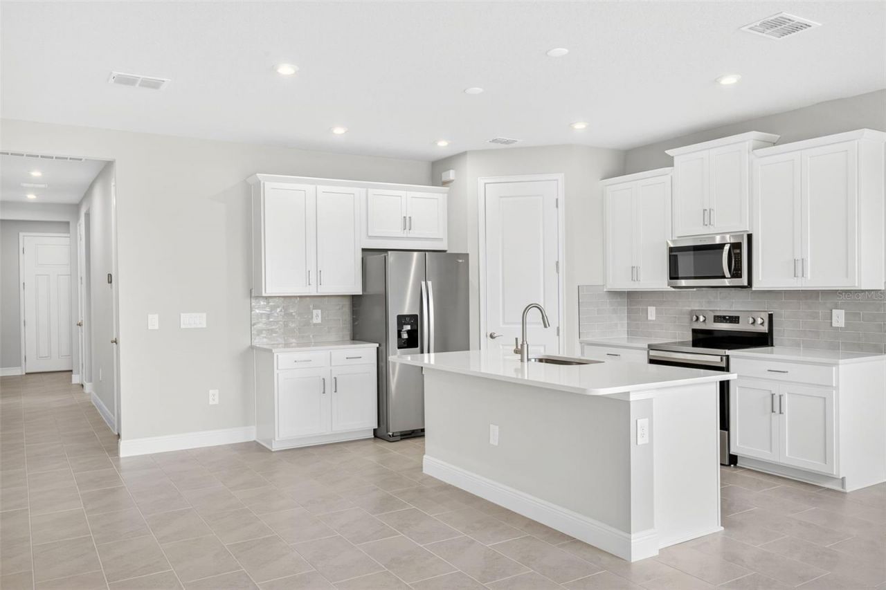 12431 52nd Street E, Parrish, FL 34219 Photo