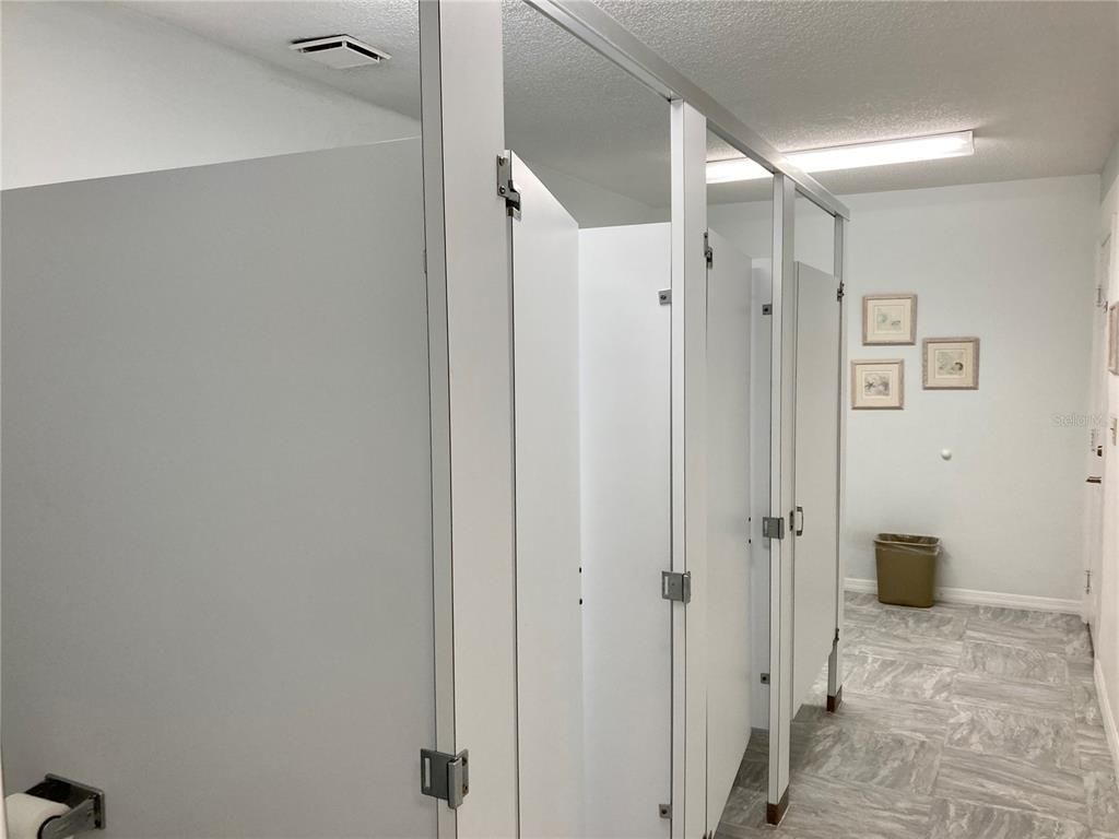 435 S Ridgewood Avenue, Daytona Beach, FL 32114 Photo