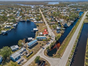 73 SE 228 STREET, SUWANNEE, FL 32692