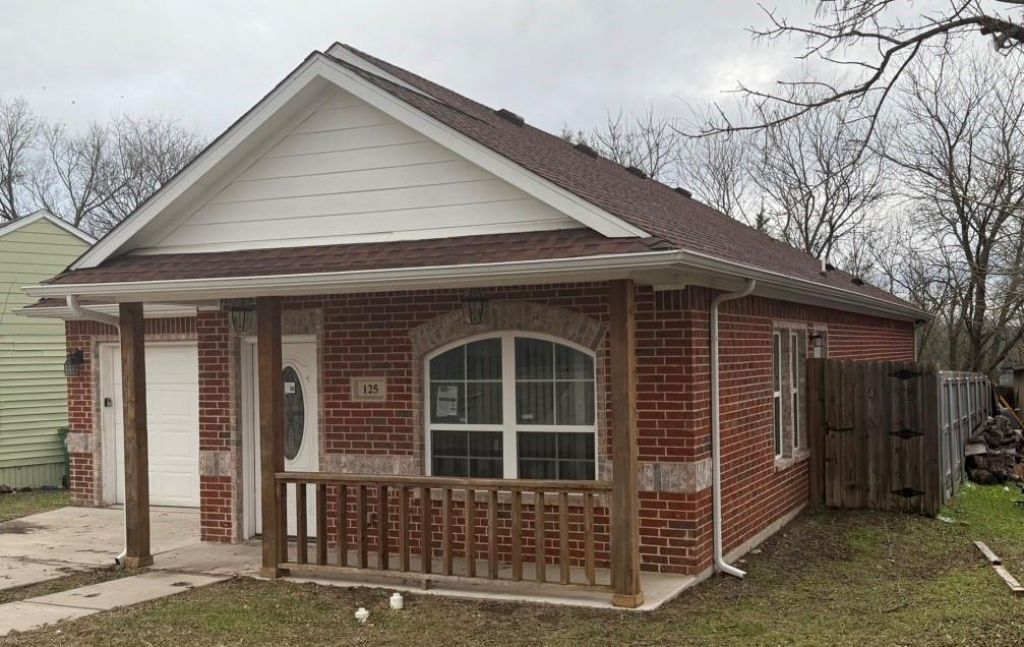 125 N Aiken Street, Waxahachie, TX 75165 Main Photo