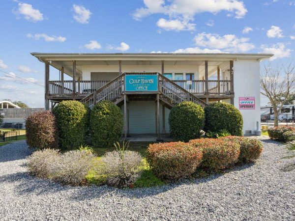 500 Broad Avenue, Gulfport, MS 39501