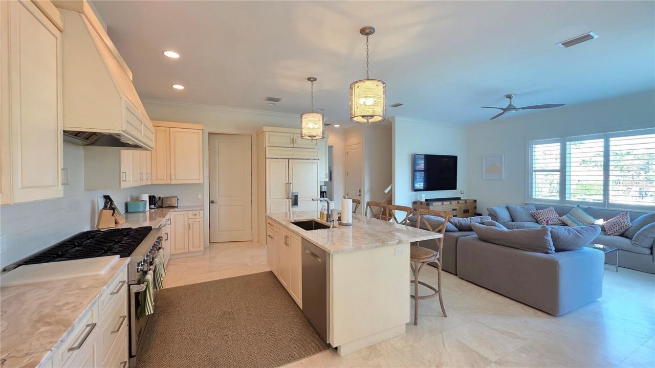 531 Birdie Lane, Longboat Key, FL 34228 Photo