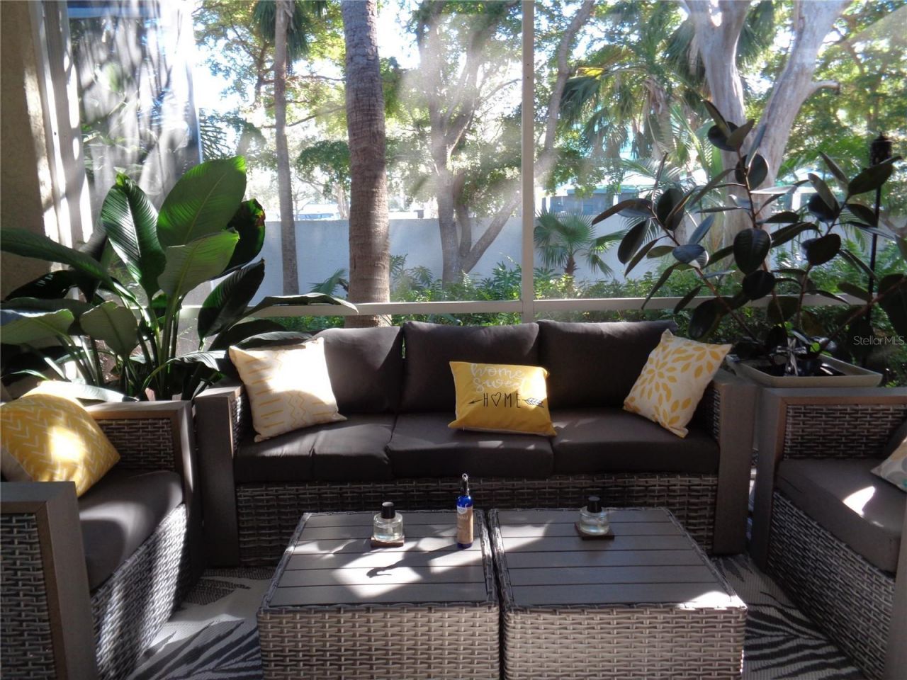 1354 Tearose Place, Sarasota, FL 34239 Photo