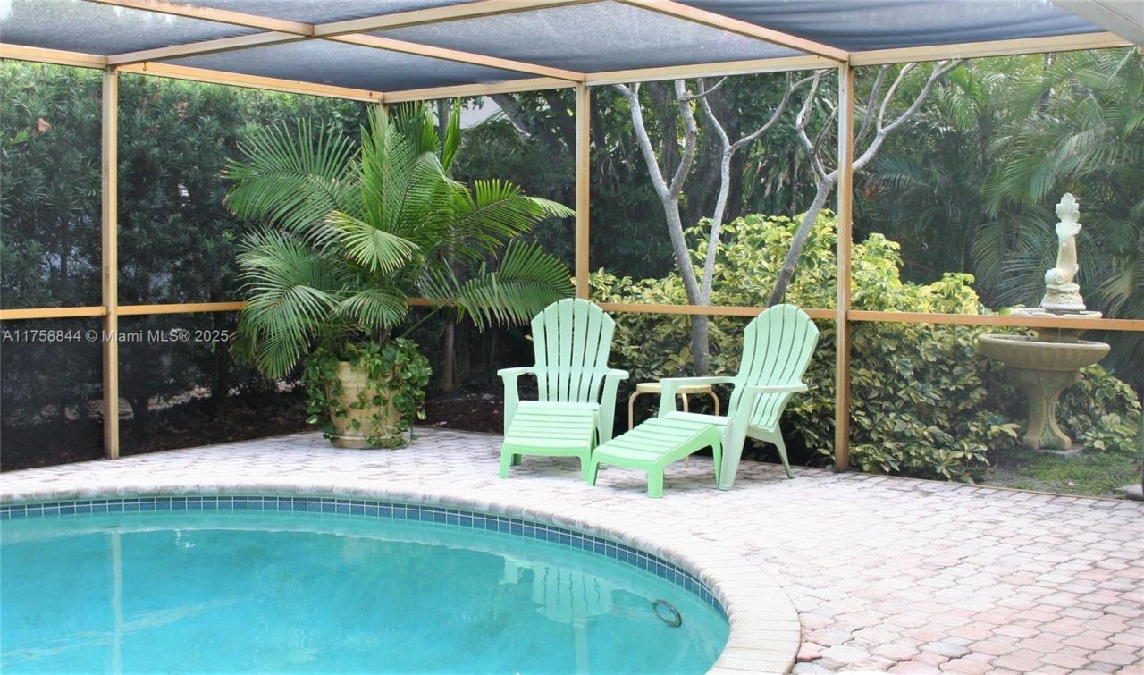 1933 Twin Dolphin Lane, Fort Lauderdale, FL 33316 Photo