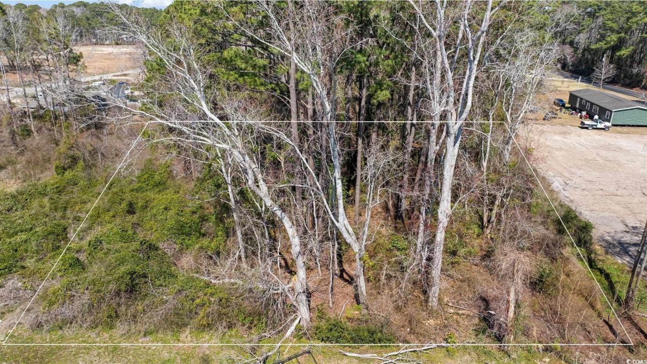 Hwy 90 Adam St. Photo 7
