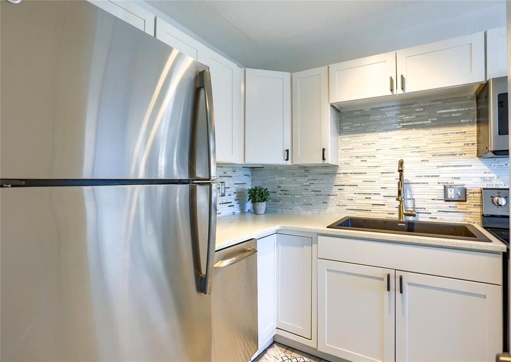 4975 Cobia Drive Se, Unit A, Saint Petersburg, FL 33705 Photo