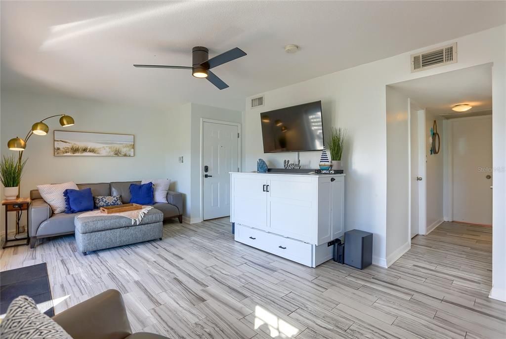 4975 Cobia Drive Se, Unit A, Saint Petersburg, FL 33705 Photo