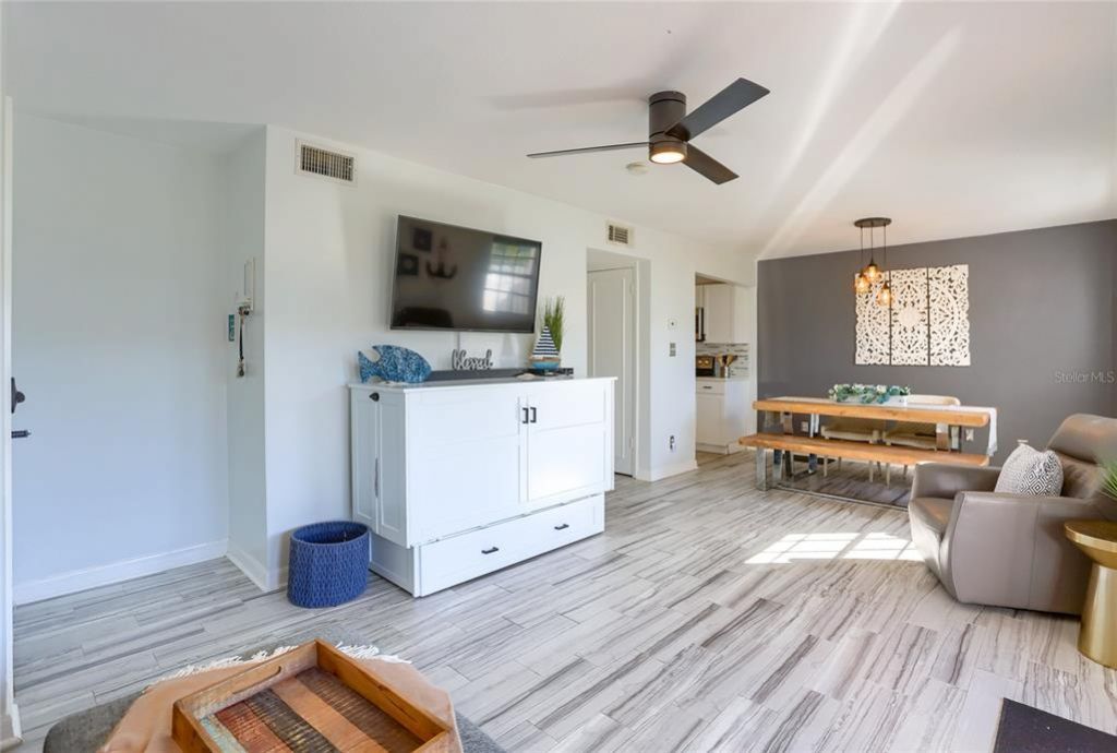 4975 Cobia Drive Se, Unit A, Saint Petersburg, FL 33705 Photo