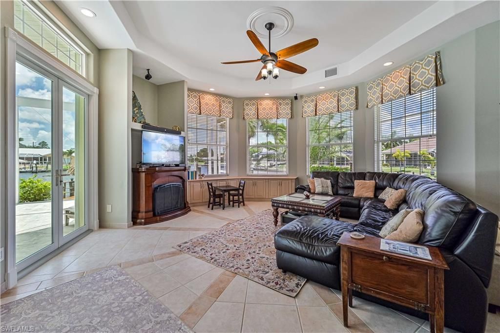 3102 SE 22nd Ave, Cape Coral, FL 33904 Photo