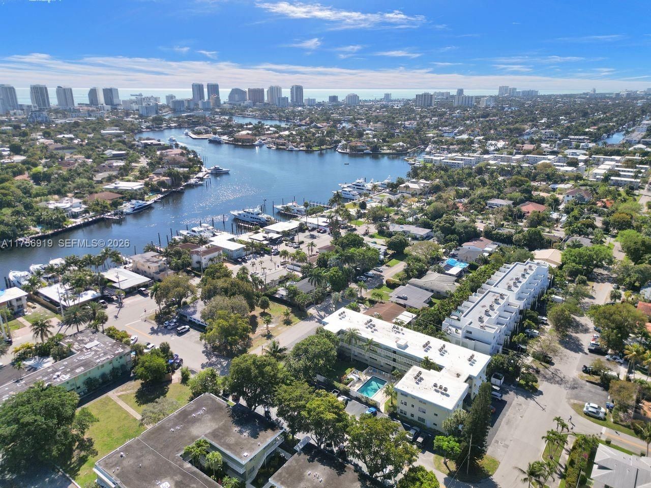 1900 NE 8th Ct, Unit 306, Fort Lauderdale, FL 33304 Photo