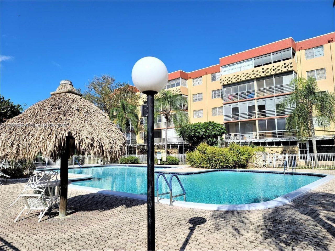 410 NW 68th Ave, Unit 207, Plantation, FL 33317 Photo