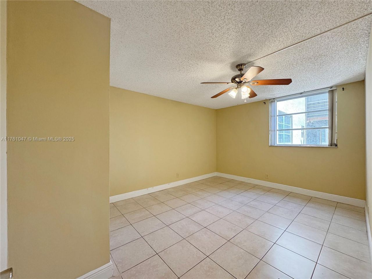 410 NW 68th Ave, Unit 207, Plantation, FL 33317 Photo