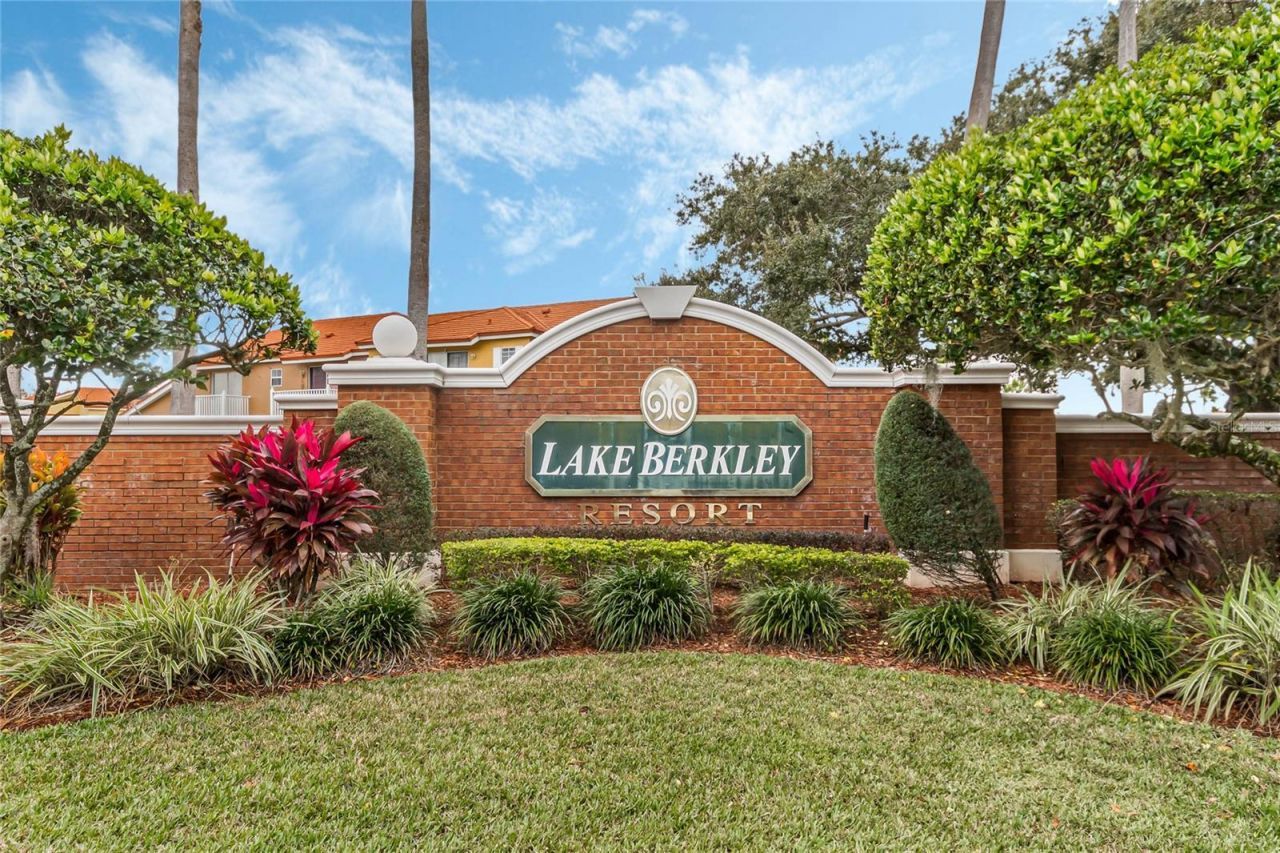 1068 Park Ridge Circle, Kissimmee, FL 34746 Photo