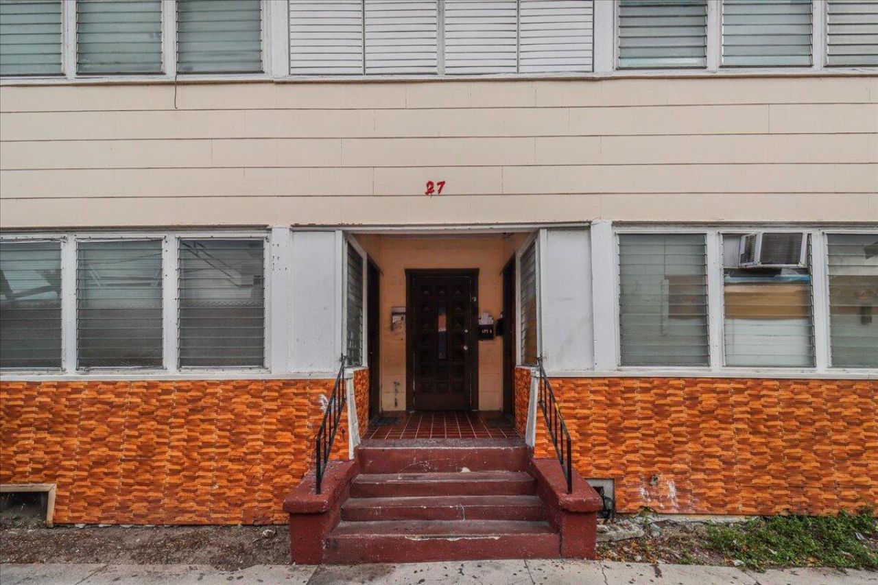 29 SW 9th Avenue, Miami, FL 33130 Photo