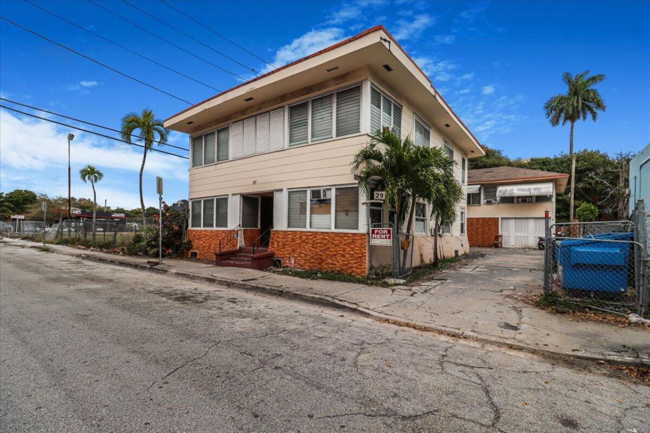 29 SW 9th Avenue, Miami, FL 33130 Photo