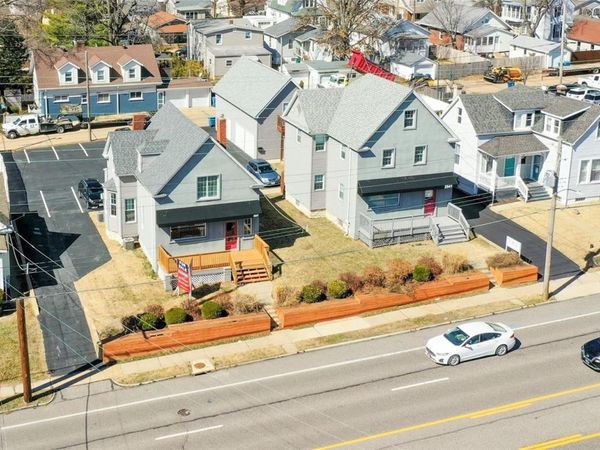 2547 S Big Bend Boulevard, St Louis, MO 63143