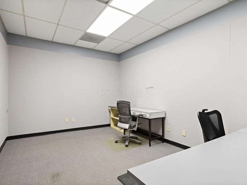 1250 Memory Lane N, Unit B, Columbus, OH 43209 Photo 10