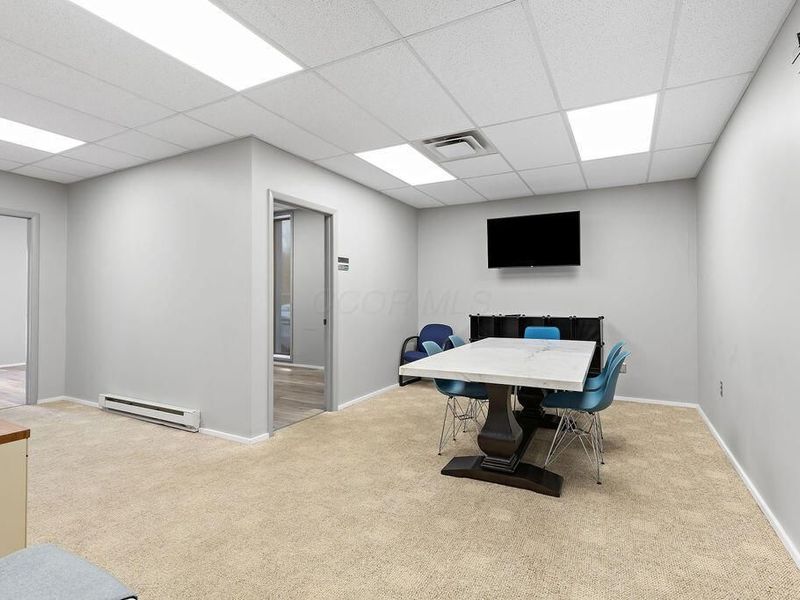 1250 Memory Lane N, Unit B, Columbus, OH 43209 Photo 12