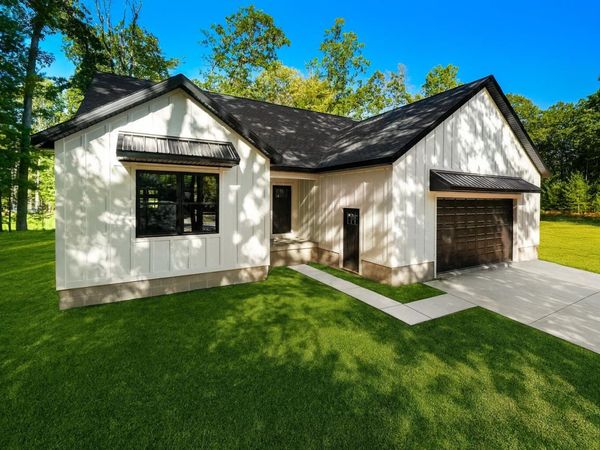 000 Indian Oaks #33, Prudenville, MI 48651