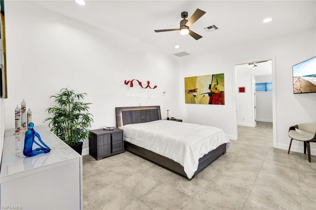 304 NE 14th Ave, Cape Coral, FL 33909 Photo