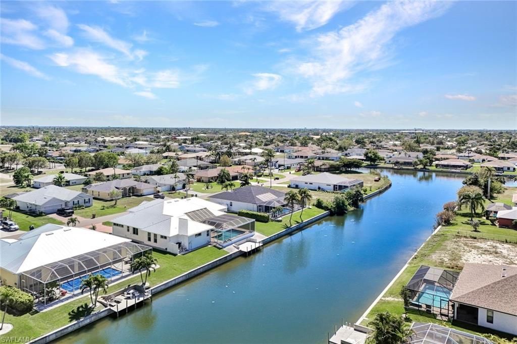 304 NE 14th Ave, Cape Coral, FL 33909 Photo