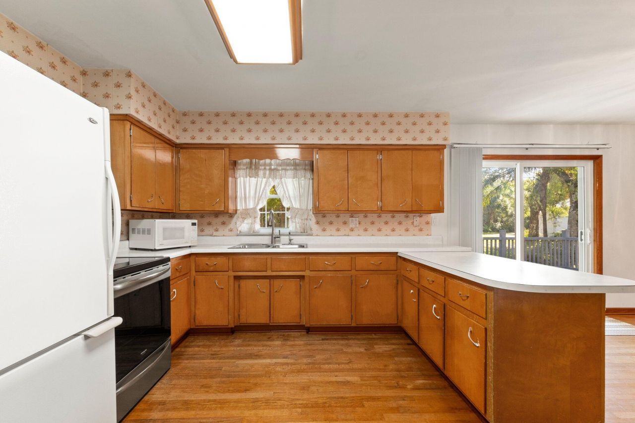 11541 Okeechobee Road, Fort Pierce, FL 34945 Photo