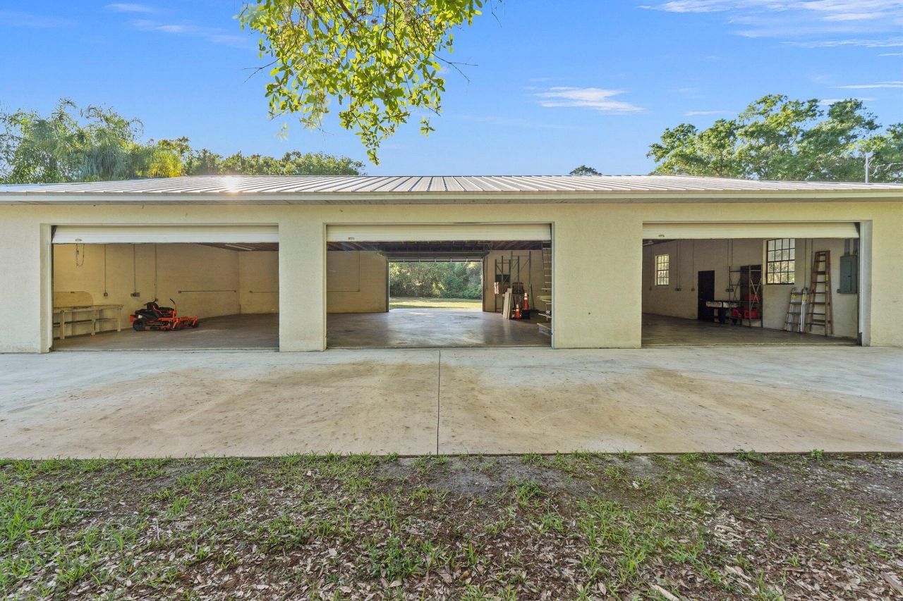 11541 Okeechobee Road, Fort Pierce, FL 34945 Photo