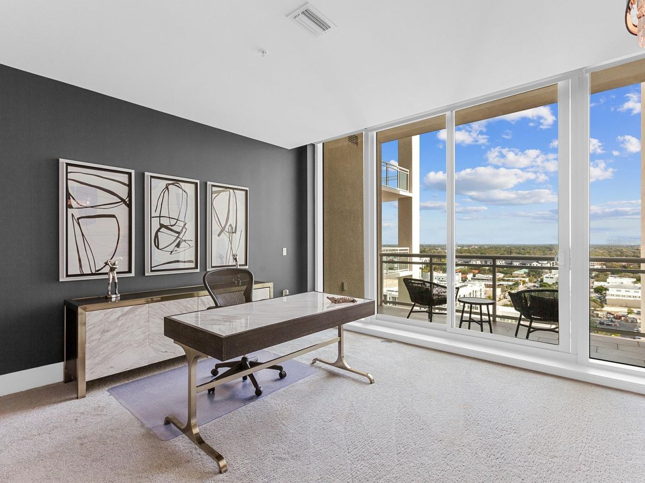 540 N Tamiami Trail, Unit 1503, Sarasota, FL 34236 Photo