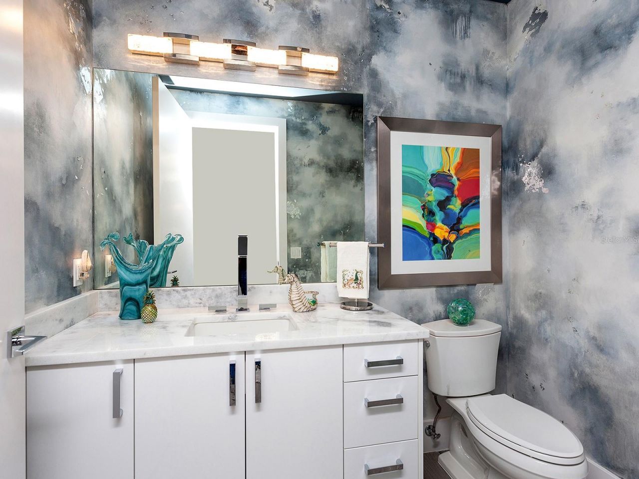 540 N Tamiami Trail, Unit 1503, Sarasota, FL 34236 Photo