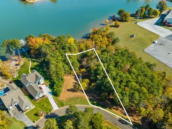 L-104 Falcon Tr, Vonore, TN 37885