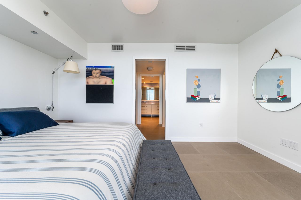 400 Alton Road, Unit 1808, Miami Beach, FL 33139 Photo