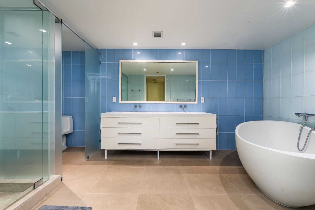 400 Alton Road, Unit 1808, Miami Beach, FL 33139 Photo