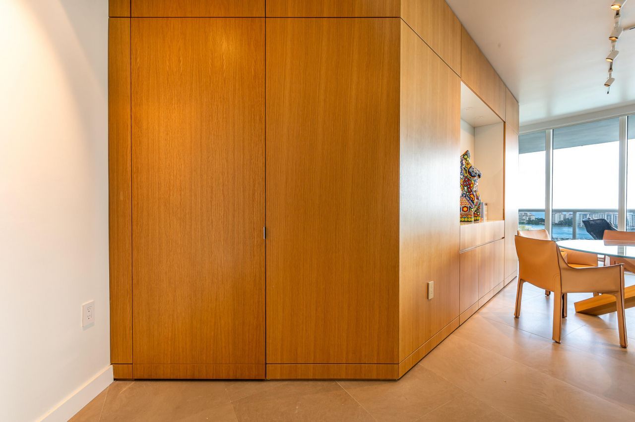 400 Alton Road, Unit 1808, Miami Beach, FL 33139 Photo