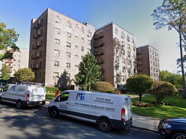 87-40 Francis Lewis Boulevard, Unit B42, Queens Village, NY 11427