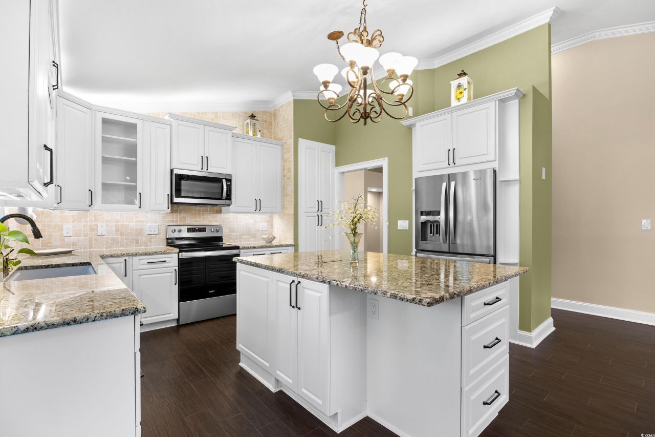 1043 Yellow Jasmine Dr. Photo 15