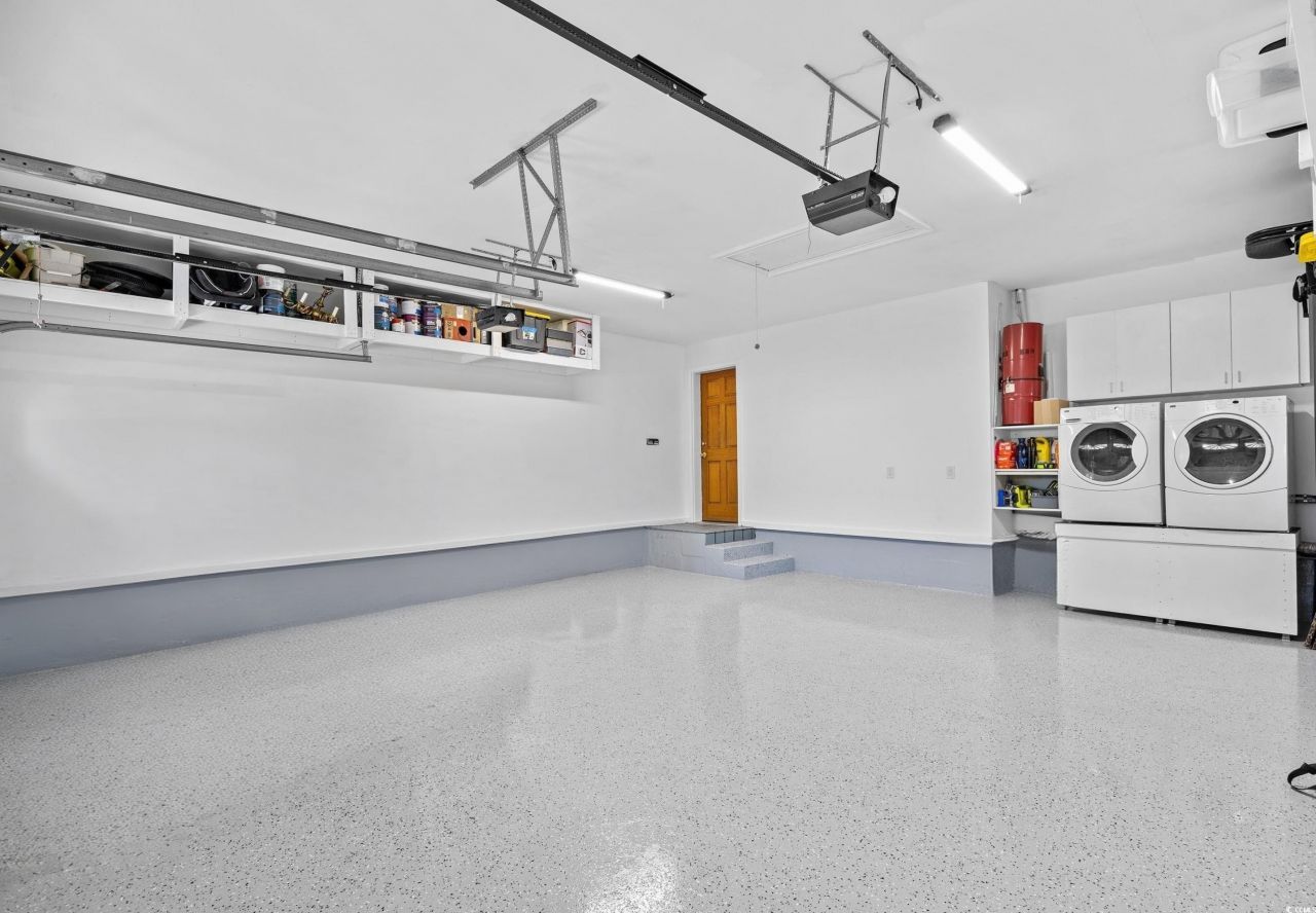 1043 Yellow Jasmine Dr. Photo 35