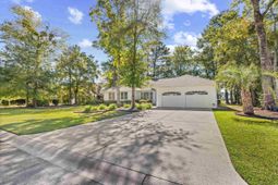 1043 Yellow Jasmine Dr. photo 4