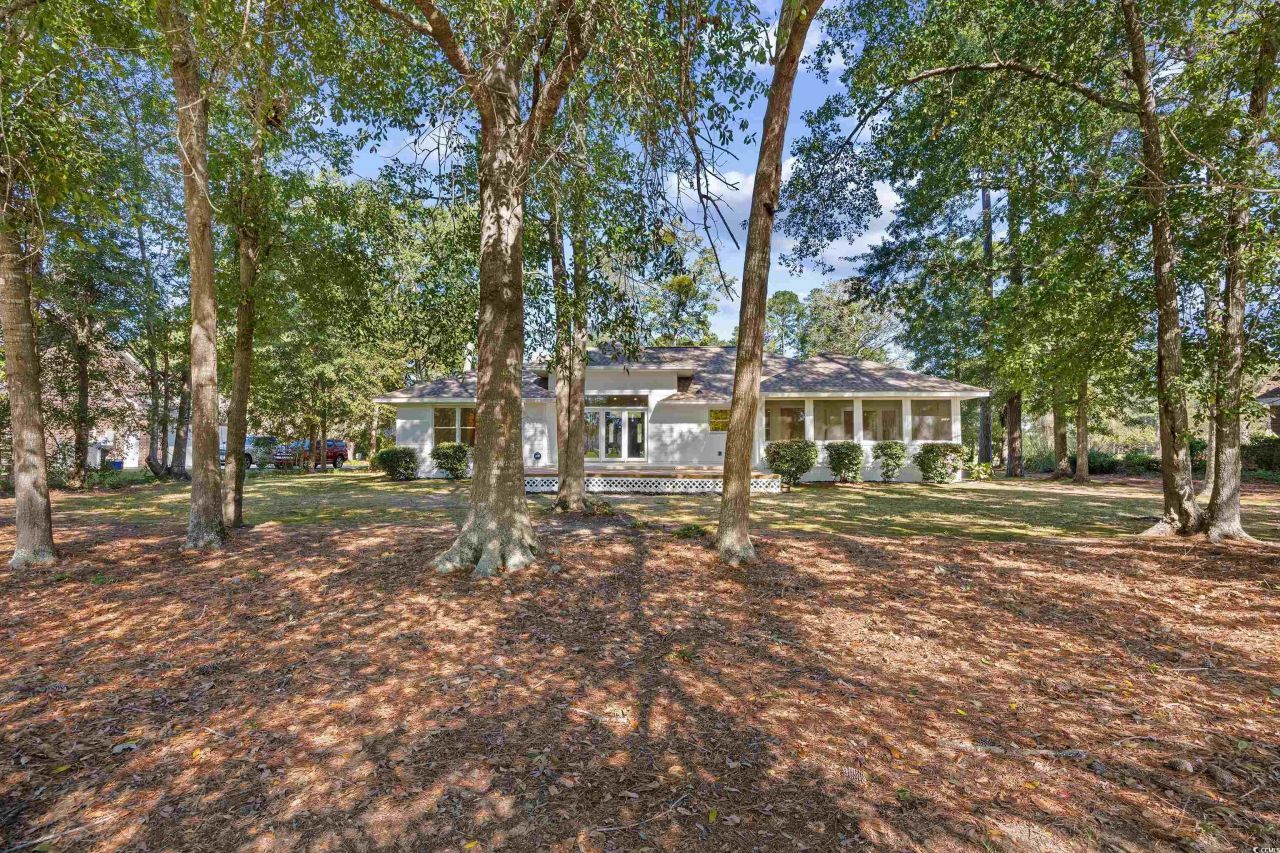 1043 Yellow Jasmine Dr. Photo 8