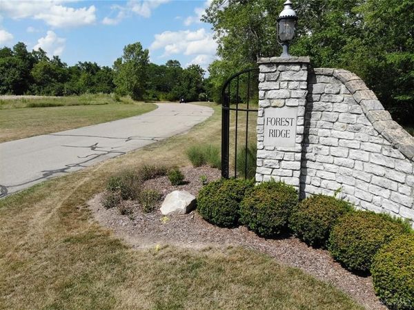 5700 Forest Ridge Drive, Oxford, OH 45056