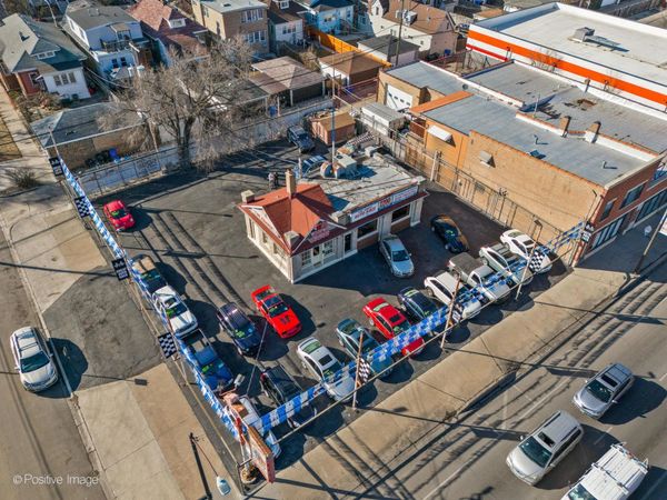 2200 N Cicero Avenue, Chicago, IL 60639