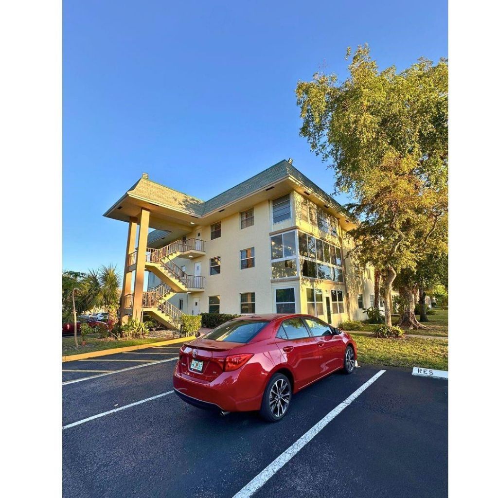 5190 E Sabal Palm Boulevard, Unit 201, Tamarac, FL 33319 Photo